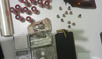 Apreensão de drogas e munição em Parnaíba