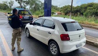 Carro recuperado em Floriano