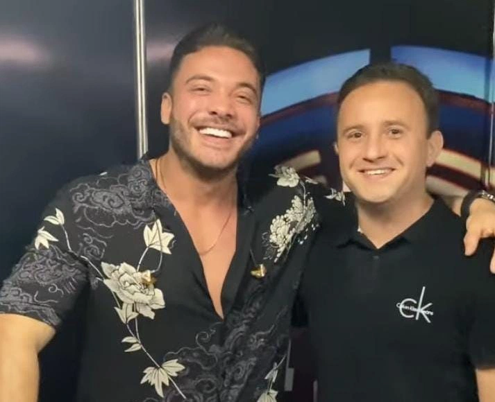 Wesley Safadão e Prefeito Júnior Bill.