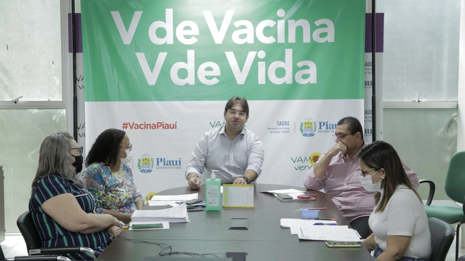 Reunião da Comissão Intergestora Bipartite com secretário Neris Júnior.