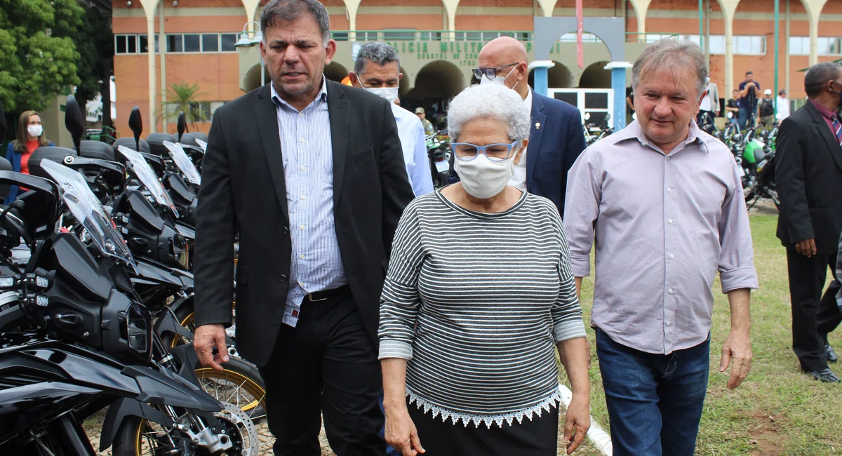 Governadora Regina Sousa