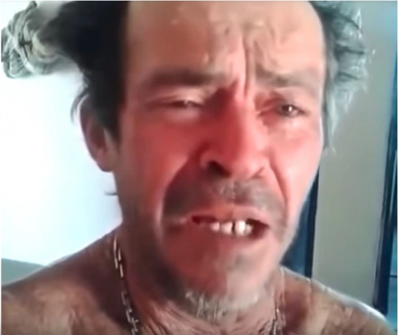 José Iaiá, homem conhecido pela frase  me dê, papai .