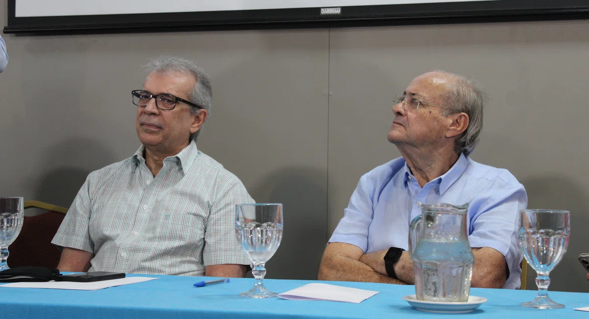 Oficialização do apoio de João Vicente Claudino a Sílvio Mendes