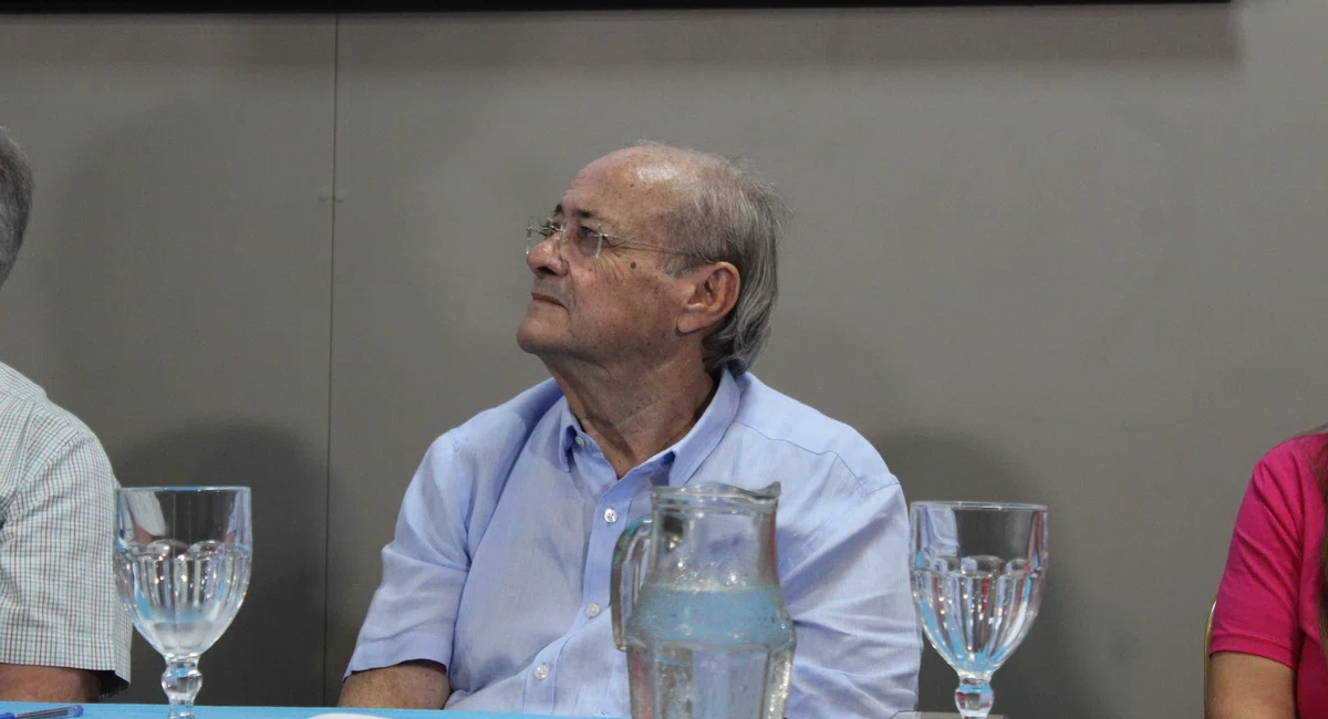Oficialização do apoio de João Vicente Claudino a Sílvio Mendes