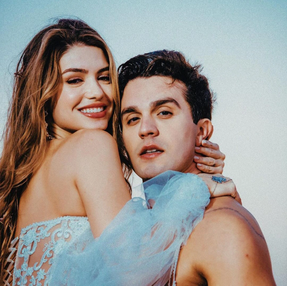Izabela Cunha e Luan Santana.