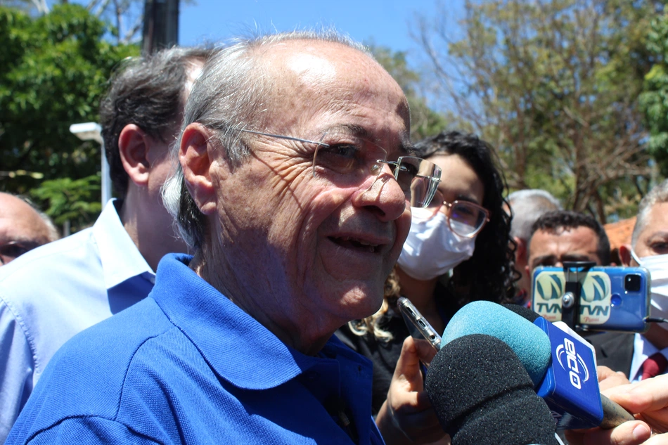 Candidato Silvio Mendes