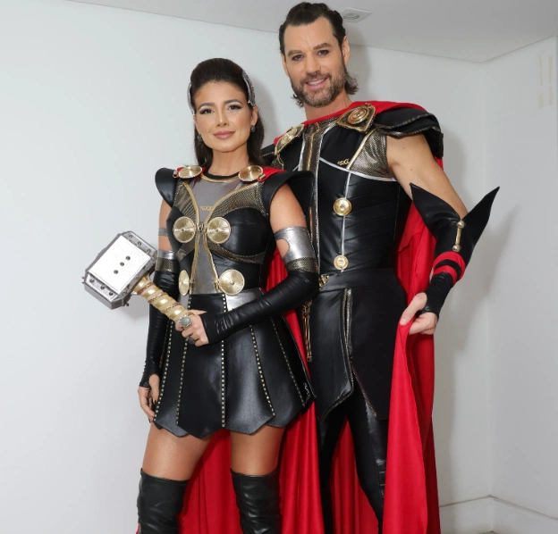 Paula Fernandes e namorado Rony Cecconello