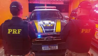 PRF apreende 3 kg de cocaína em ônibus com destino ao Ceará.