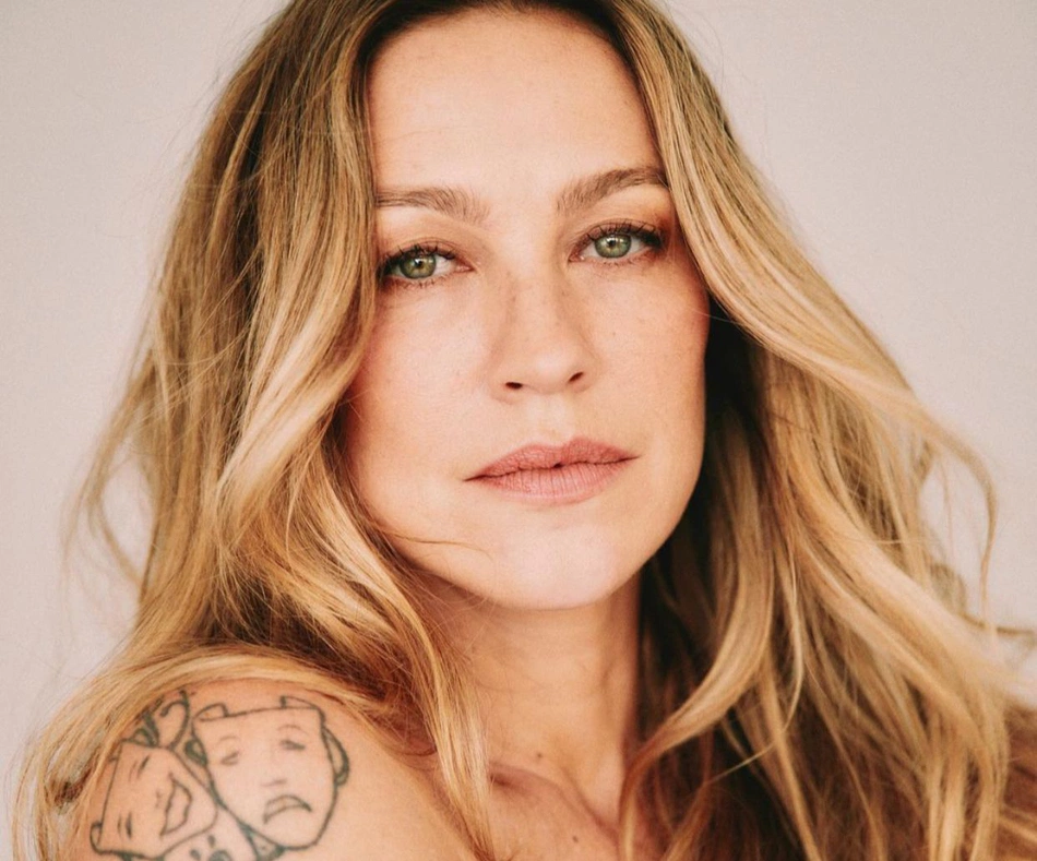 Luana Piovani contra sobre inicio da menopausa.