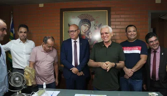 Themístocles Filho renuncia mandato na Alepi