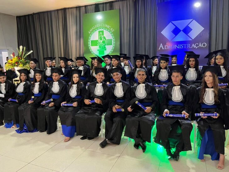 Formatura de estudantes