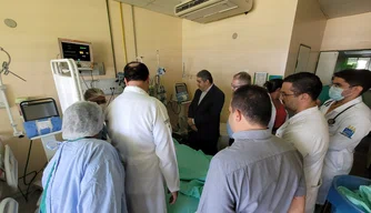 13 contemplados com implantação de marcapasso recebem alta no Piauí.