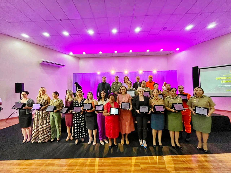 Primeiro Congresso de Mulheres Policiais homenageia profissionais
