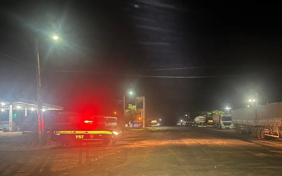 Motociclista morre em grave acidente