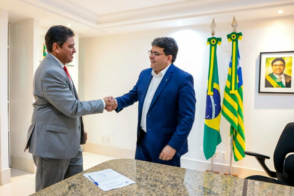 Rafael Fonteles nomeia Cleandro Moura como procurador-geral de Justiça do Piauí