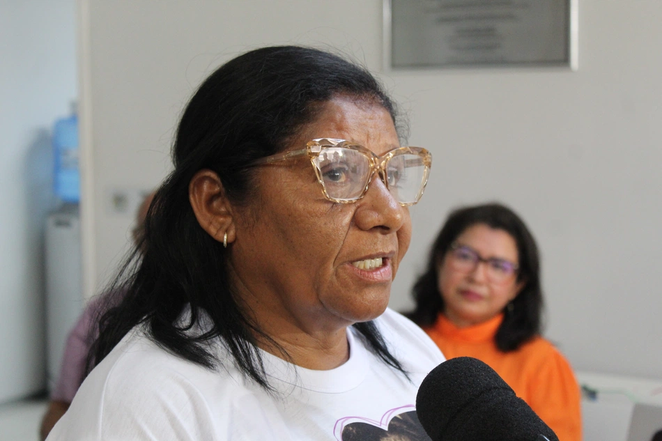 Mãe de Janaína Bezerra