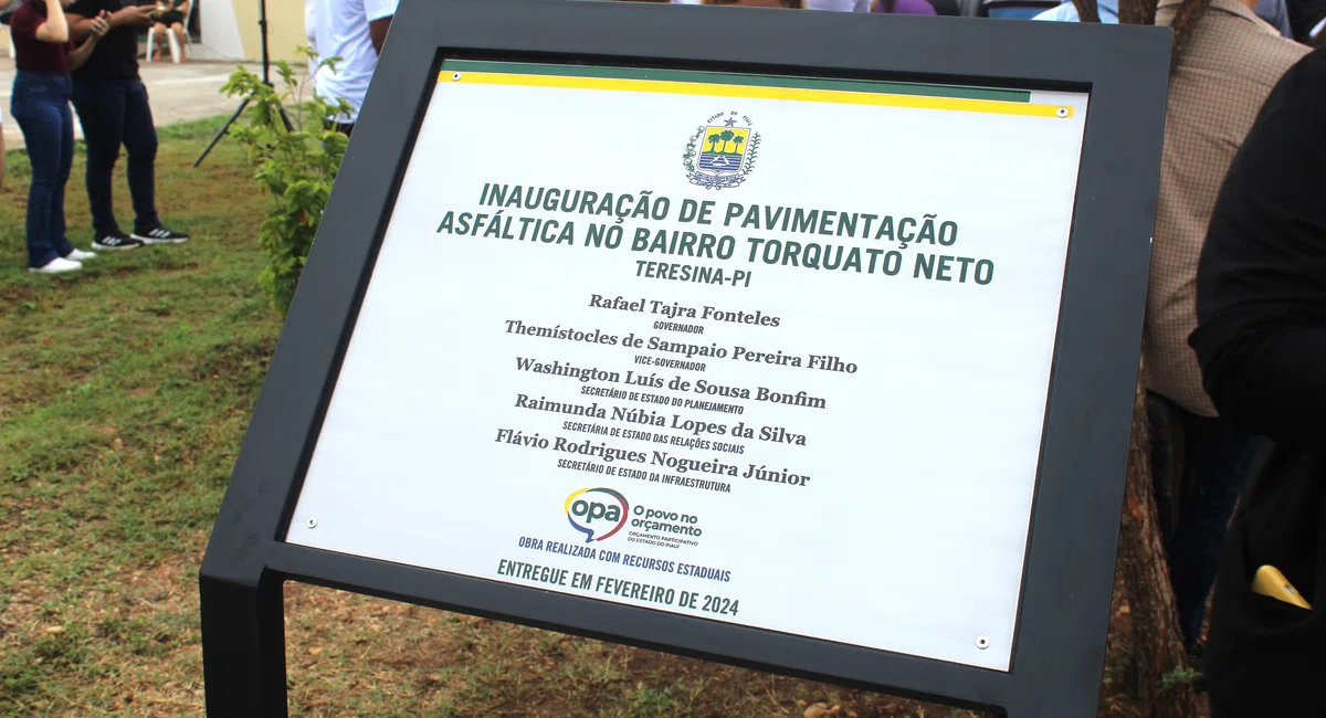 Rafael entrega primeira obra do Orçamento Participativo em Teresina