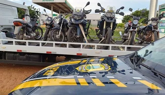Operação Duo Rotate apreende três veículos roubados.