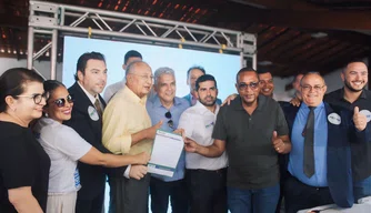 Prefeito Dr. Pessoa se filia ao Partido Renovação Democrática
