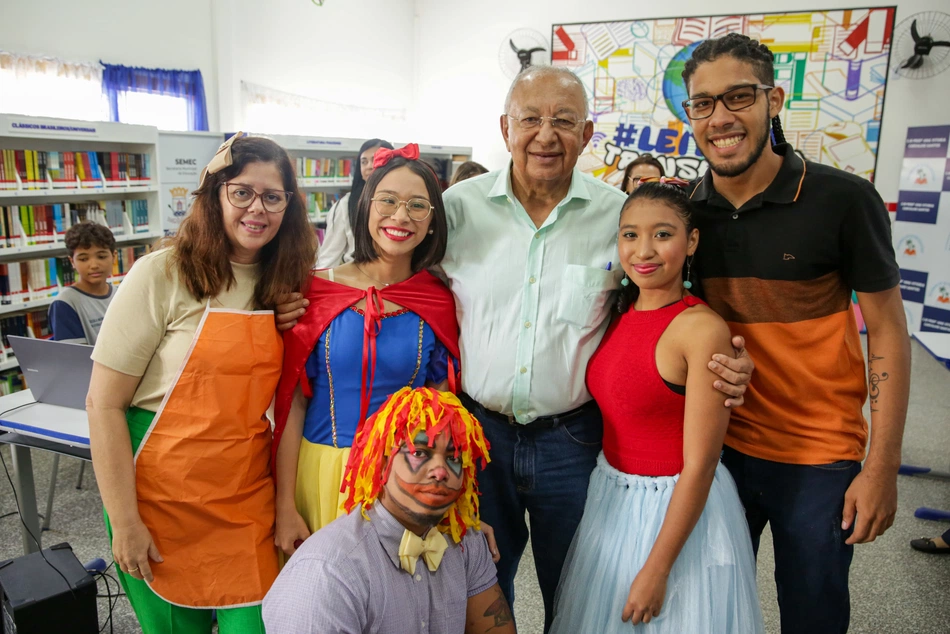 Dr. Pessoa participa de lançamento