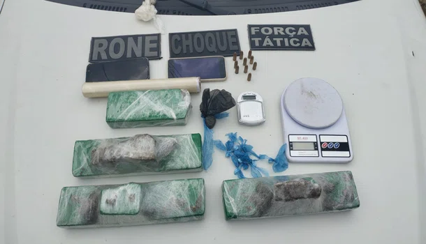 Operação da Polícia Militar prende três suspeitos de tráfico de drogas em Teresina