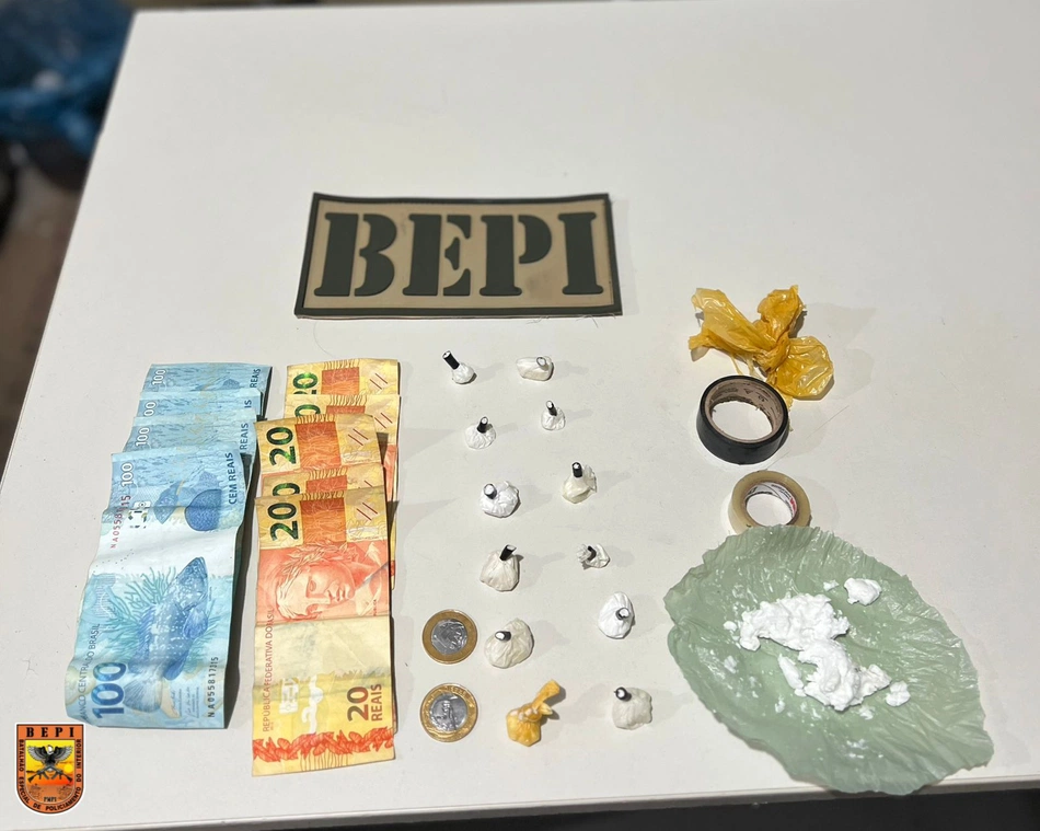 Materiais apreendidos pela Polícia Militar