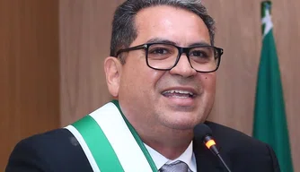 Prefeito de Demerval Lobão, Junior Carvalho