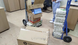 Receita Federal doa materiais para a Defesa Civil