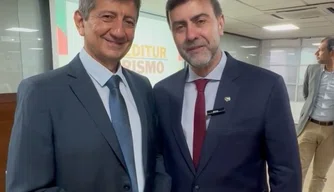 Encontro de secretarias municipais do Turismo em Brasília