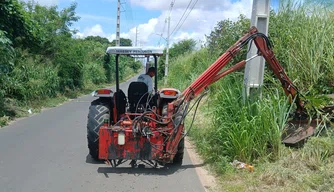 Estrada na zona rural de Teresina