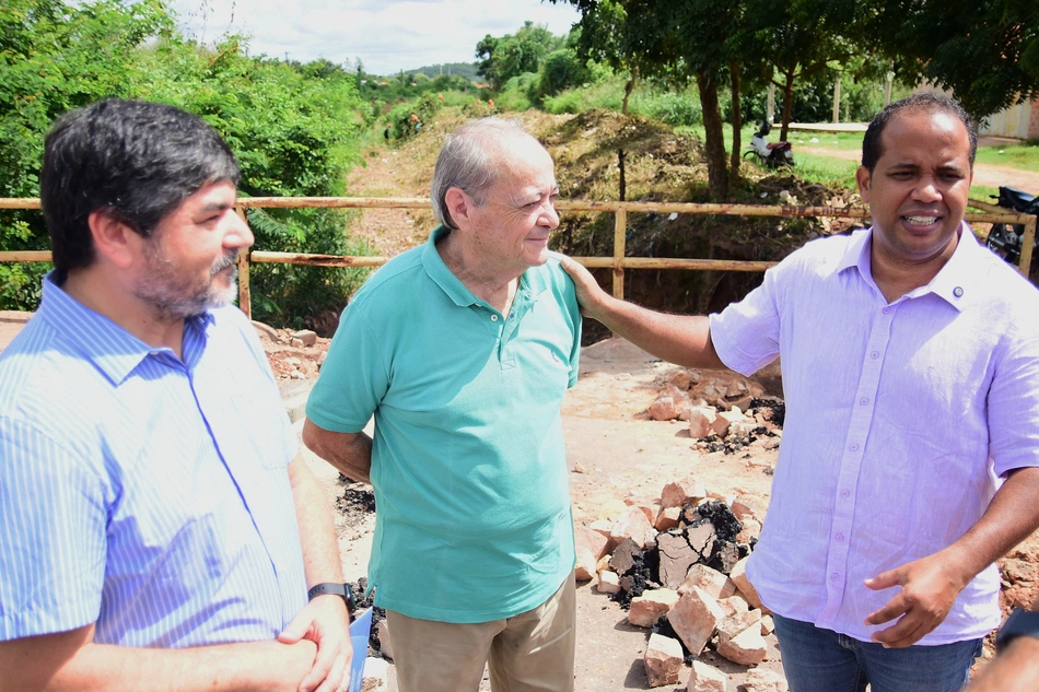 Visita do prefeito Sílvio Mendes