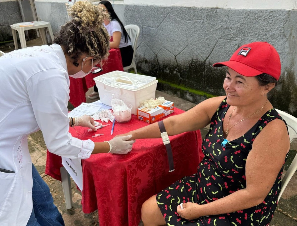Ação promovida pela Prefeitura de Esperantina com cuidadores de pacientes