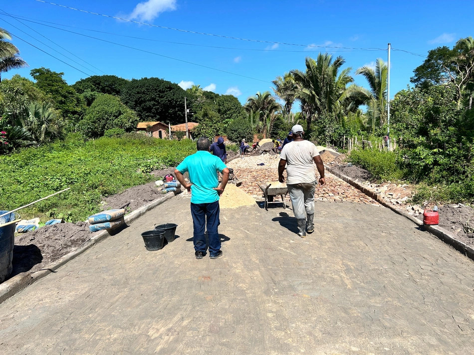 Pavimentação da Vila Palmeira em Esperantina