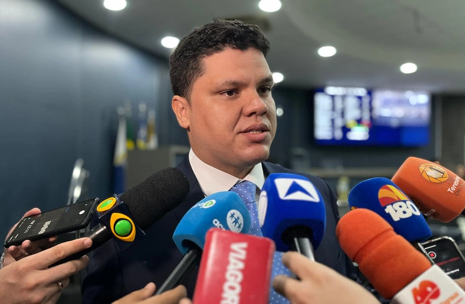 Leôndidas Júnior.