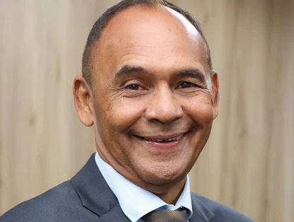 Prefeito Dr Zé Luis contrata construtora por R$ 4 milhões para construir UBS e Balneár