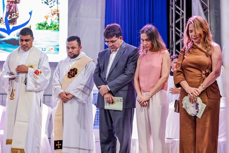 Rafael Fonteles participa dos Festejos de Santo Antônio