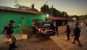 Operação do DENARC em Teresina.