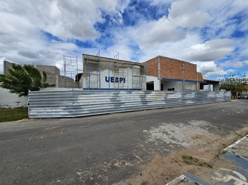 Campus Josefina Demes, da Universidade Estadual do Piauí (Uespi).