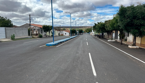 Obra asfaltou mais de 13 mil m² em ruas centrais