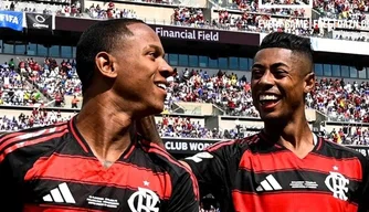Flamengo comemora vitória no Mundial dos Clubes