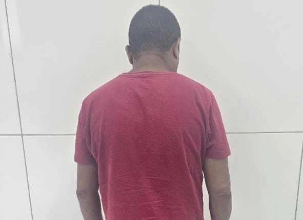 Suspeito de feminicídio se entrega à polícia em Timon