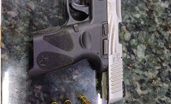 Arma localizada pela Polícia Rodoviária Federal.