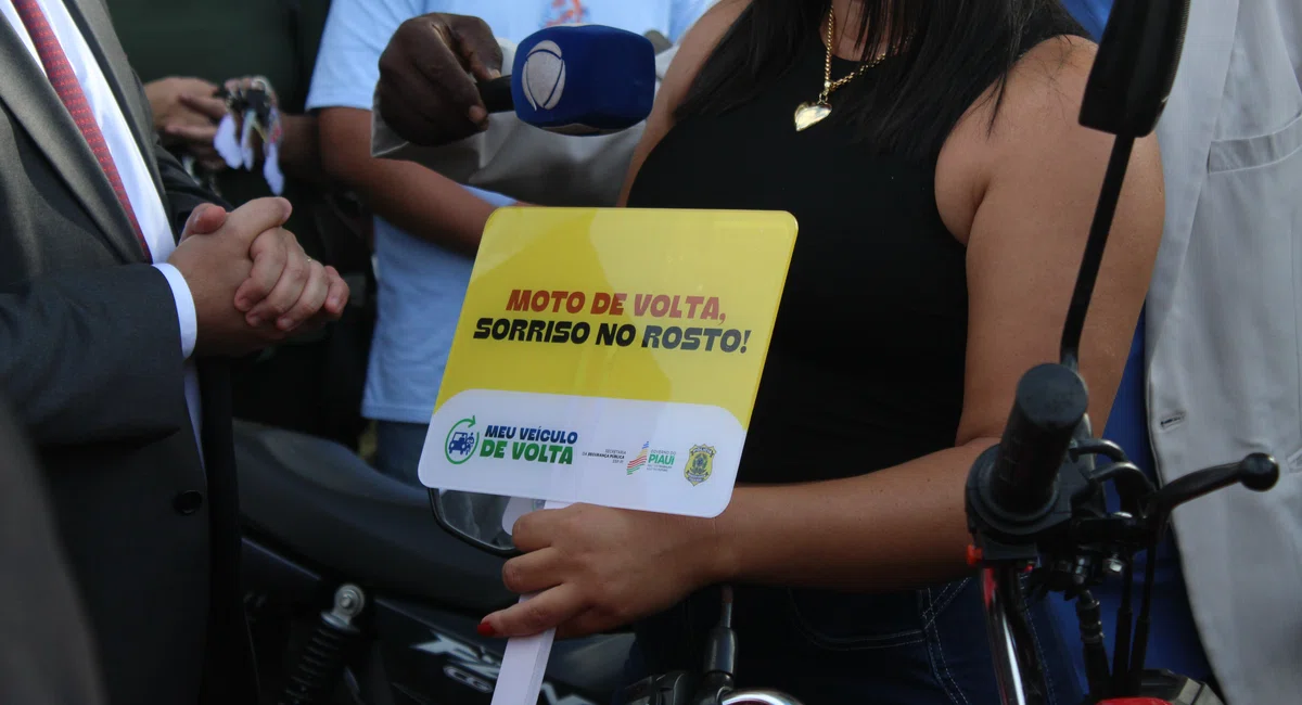 Solenidade de restituição de veículos recuperados