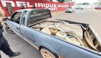 Um total de 1100 litros de combustível