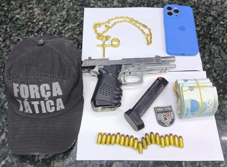 PMPI prende homem com arma de fogo e dinheiro em espécie durante patrulhamento na zona Sudeste de Teresina