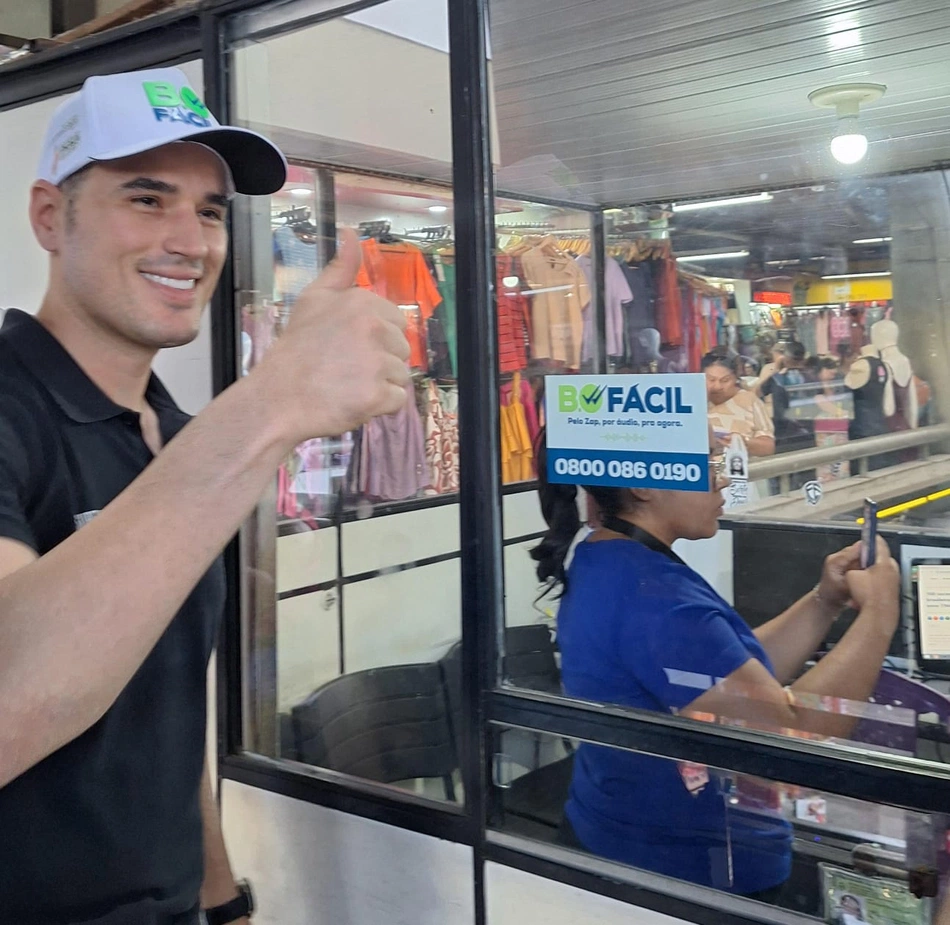 Ação contra receptação de joias e divulgação do BO Fácil no Shopping da Cidade