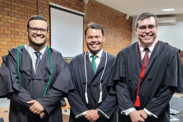 Condenação de homem por homicídio qualificado e porte de arma de fogo em Teresina.