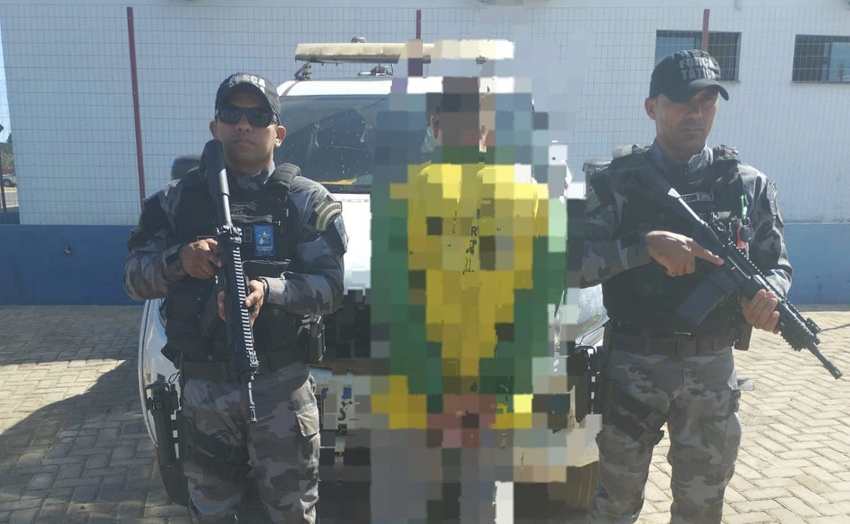 Suspeito de ameaça com arma de fogo