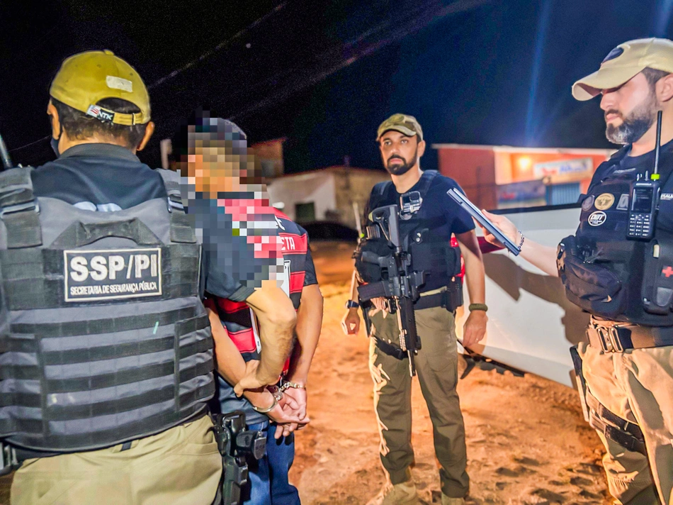 Polícia Militar do Piauí realiza prisão no litoral