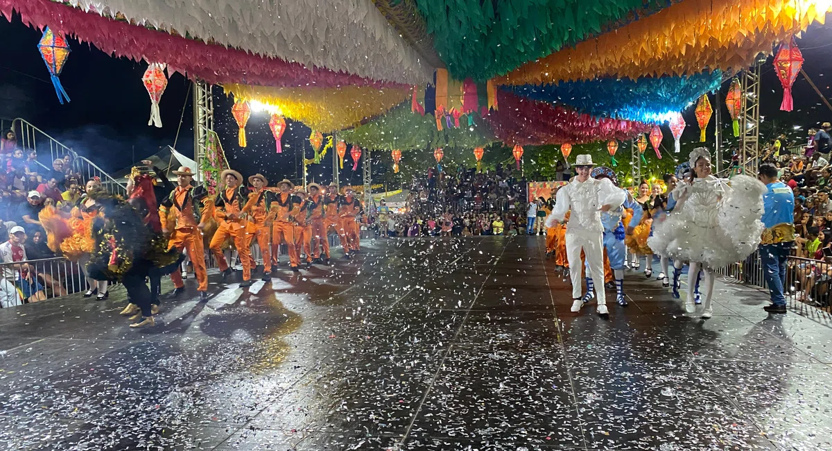 Primeira noite do São João da Esperança 2025 em Esperantina